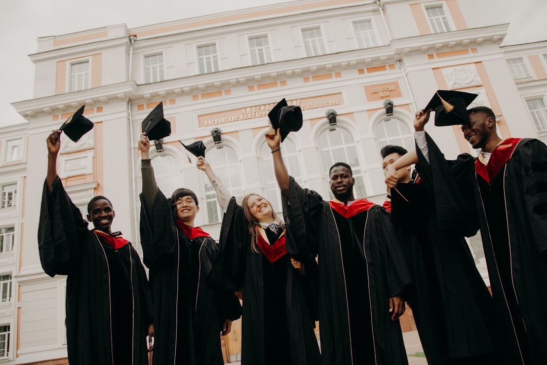 How Fresh Graduates Can Get Their First Job